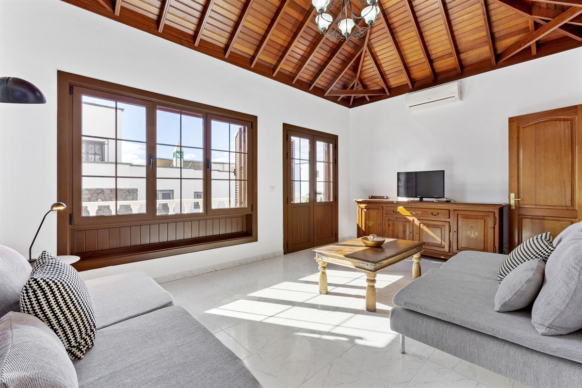 villa-reymar-salon