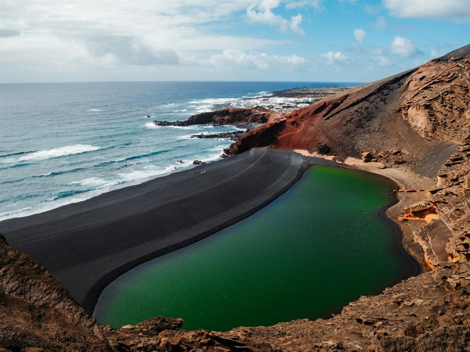 vipvipvillas-excursiones-sur-lanzarote- (6) Charco verde Lanzarote